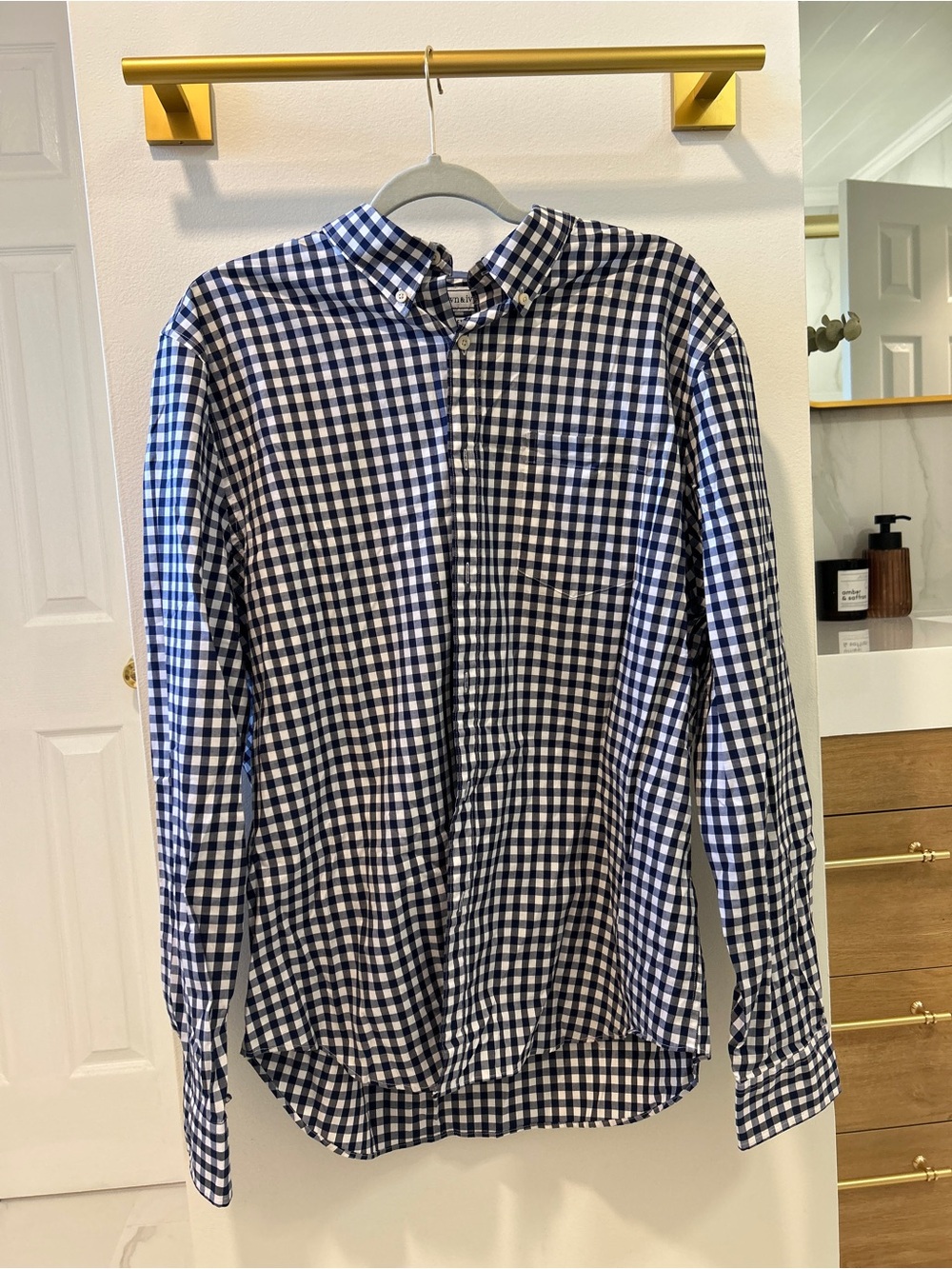 Crown & Ivy Men’s Blue White Gingham Button-Down Shirt